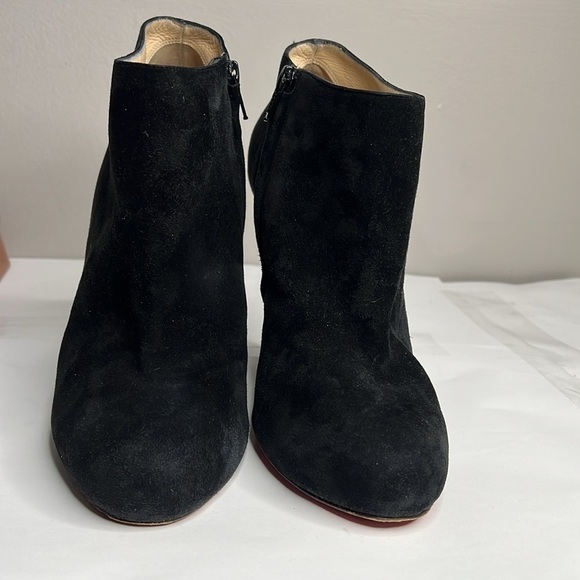 CHRISTIAN LOUBOUTIN 41.5 Black Suede Belle Zeppa 100 Wedge Zip Ankle Boots - Picture 9 of 10